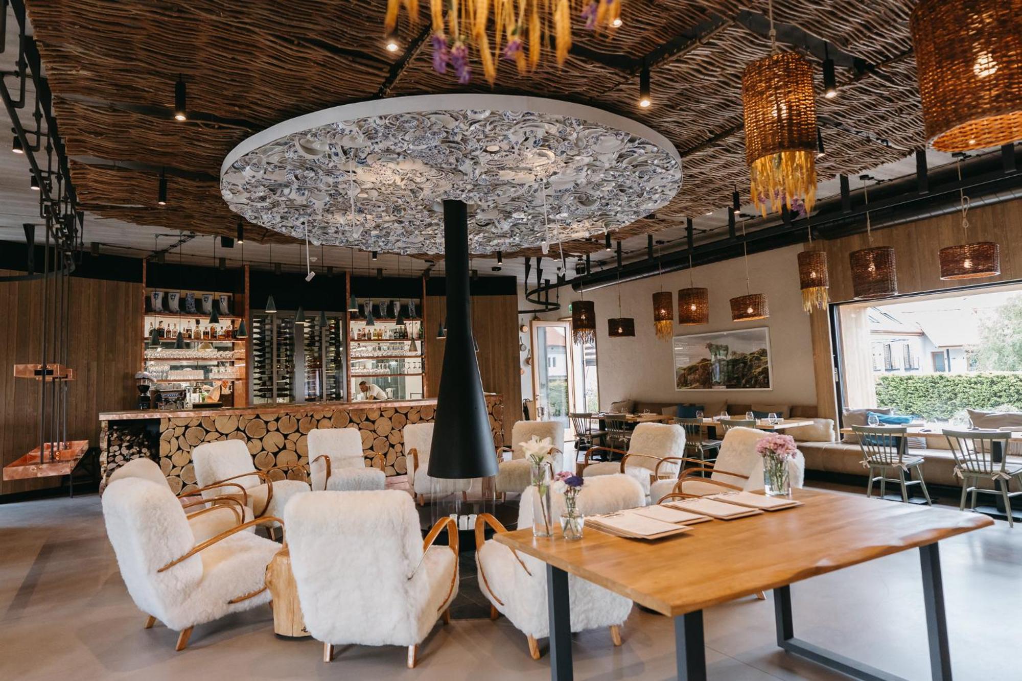Oblik Resort Louny Buitenkant foto