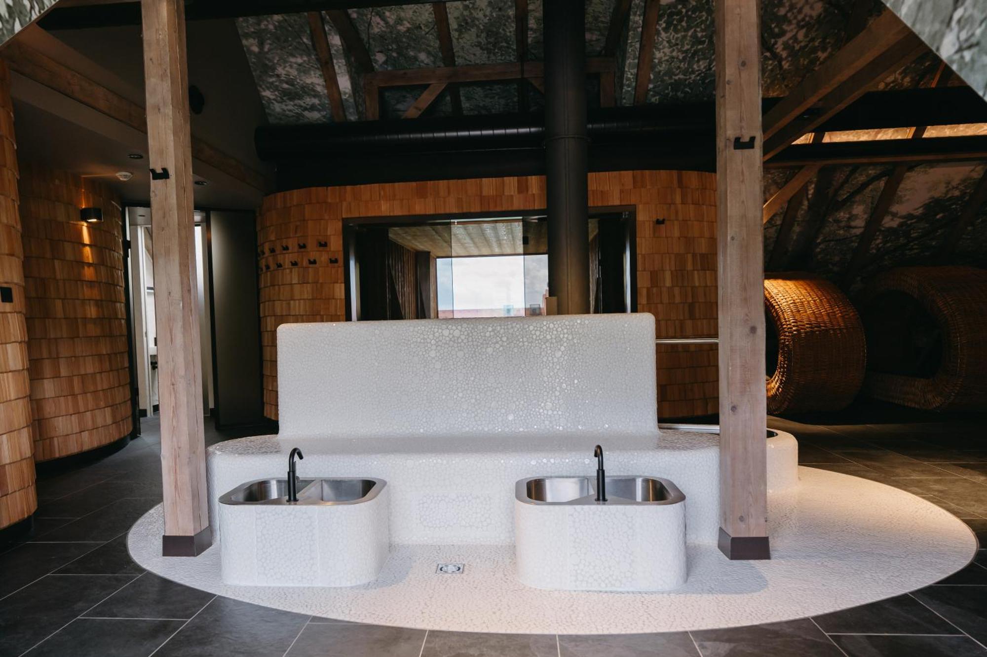 Oblik Resort Louny Buitenkant foto